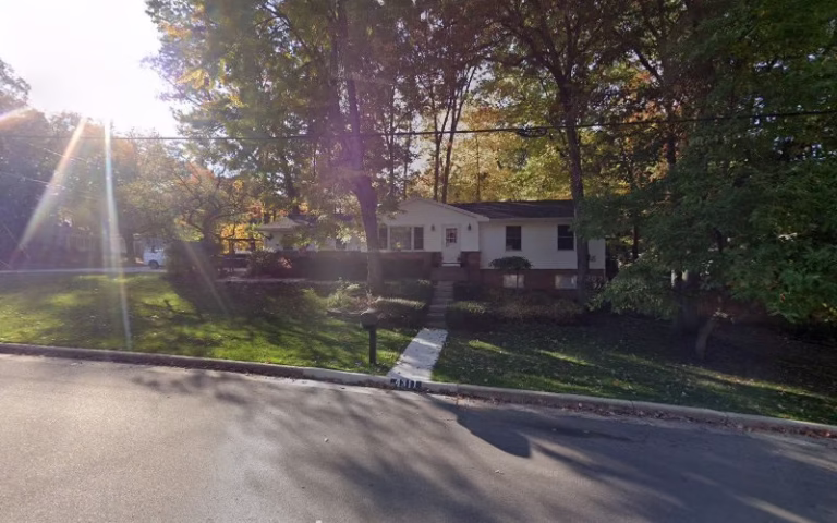 320756 around the clock handyman services 768x480