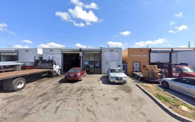 321598 atlas door and gate 768x480