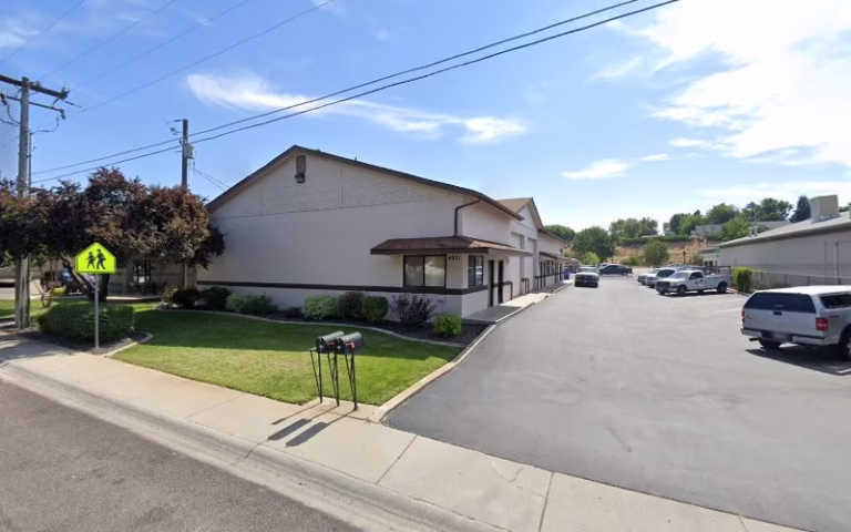 321669 crawford door sales of idaho 768x480