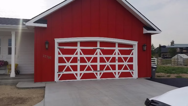 321675 garage door 911 768x432