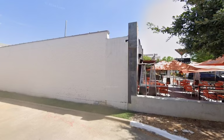 322258 sure lift garage door dallas 768x480