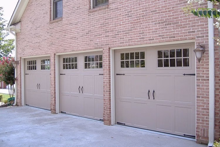 322347 service plus garage doors llc