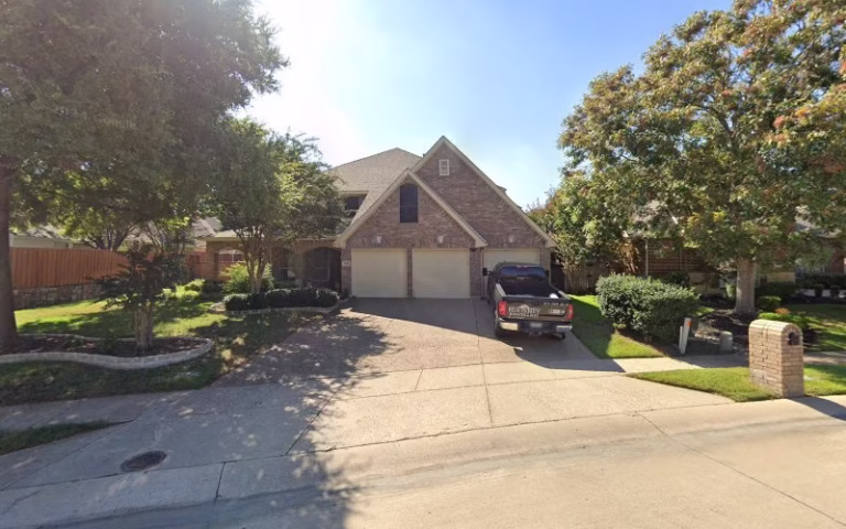 323439 mckinney roofing 768x480