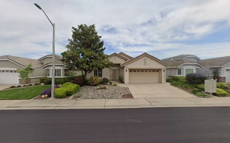 324312 sun city rentals 768x480