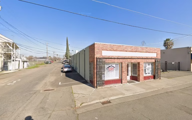 324336 tnt property management 768x480