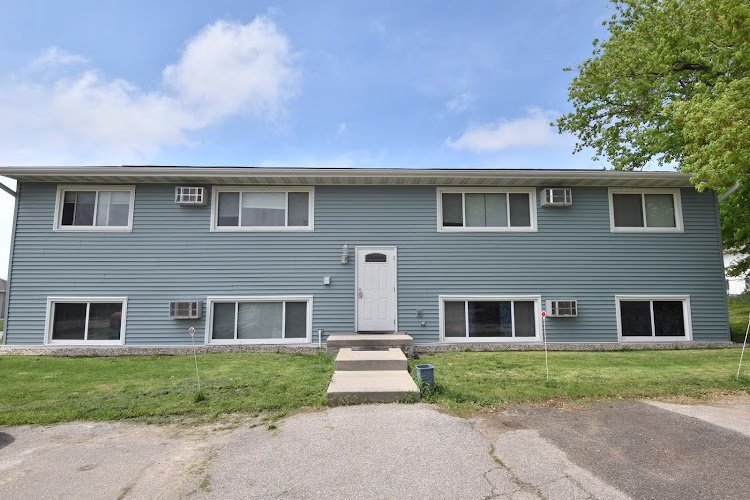 325056 ammt property management llc