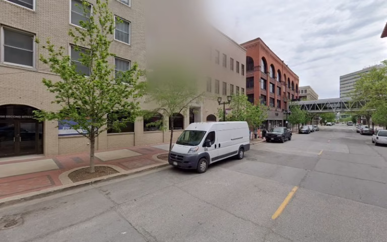 325081 dows building 1 768x480