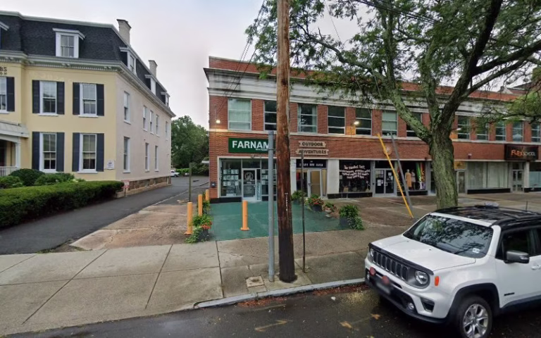 325121 farnam realty group 8211 property management 768x480