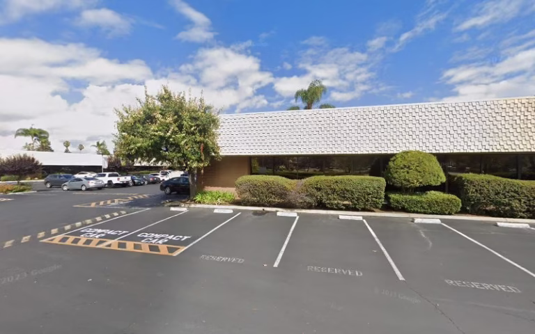 325384 realty world 768x480