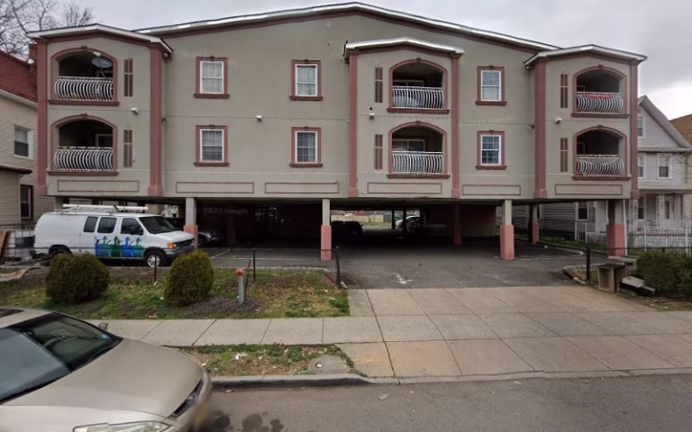 325424 elizabeth adventure inc 768x480