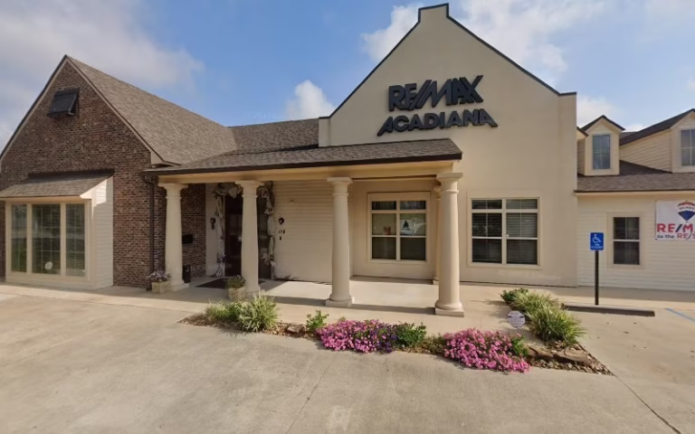 325608 real property management acadiana 768x480