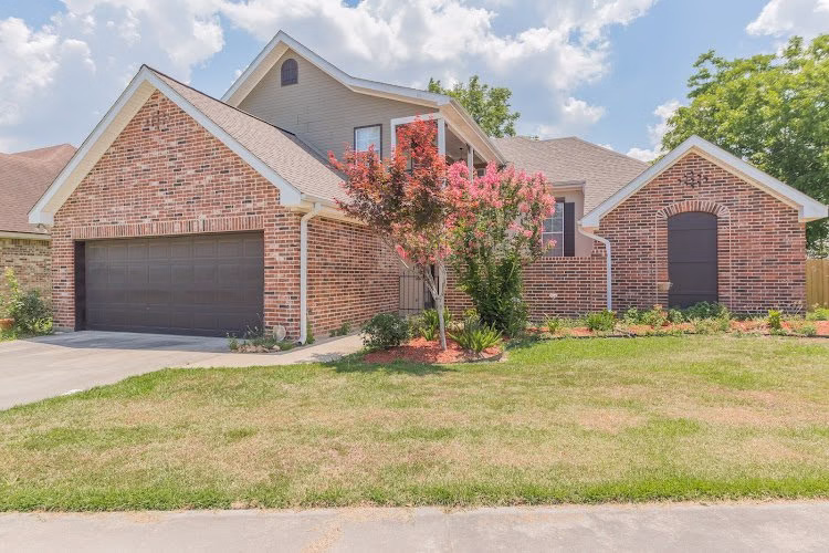 325621 lamar properties llc