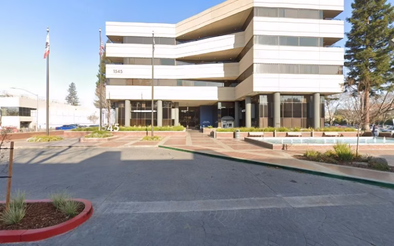 326356 mm property management services 768x480