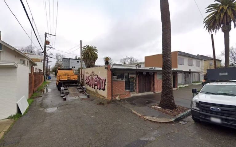 326400 j r property management 768x480