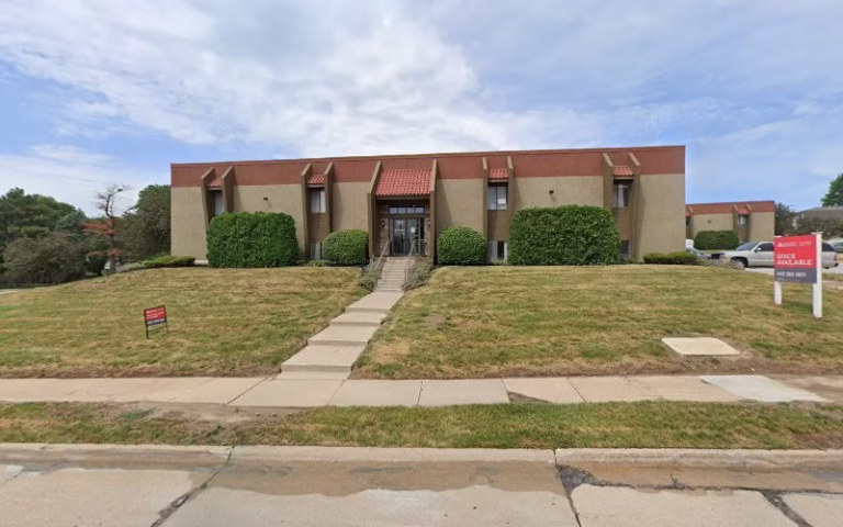 326882 nebraska lifestyles property management 768x480