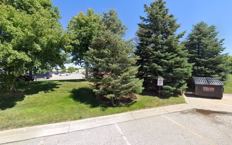 327011 lamb hoa 768x480