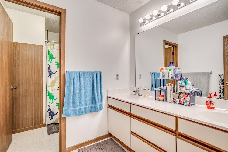 327559 matcom property management inc