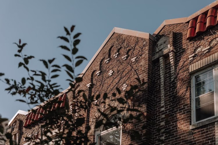 327600 rightmove properties