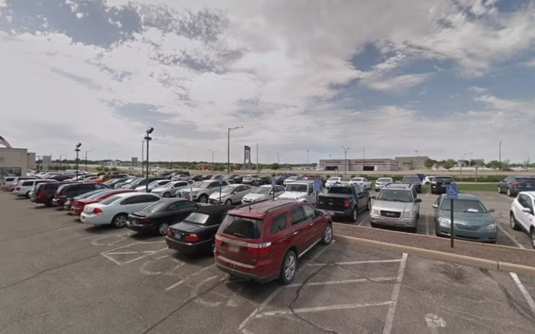 328278 benchmark real estate group 3 768x480