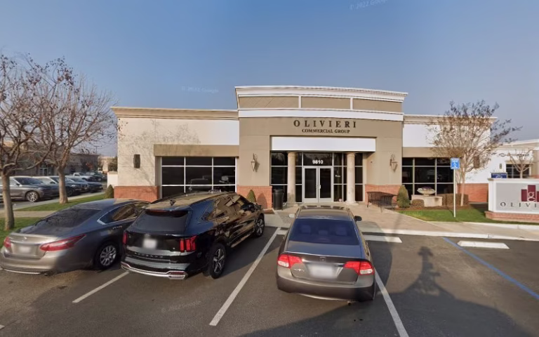 328341 vantage property management 1 768x480