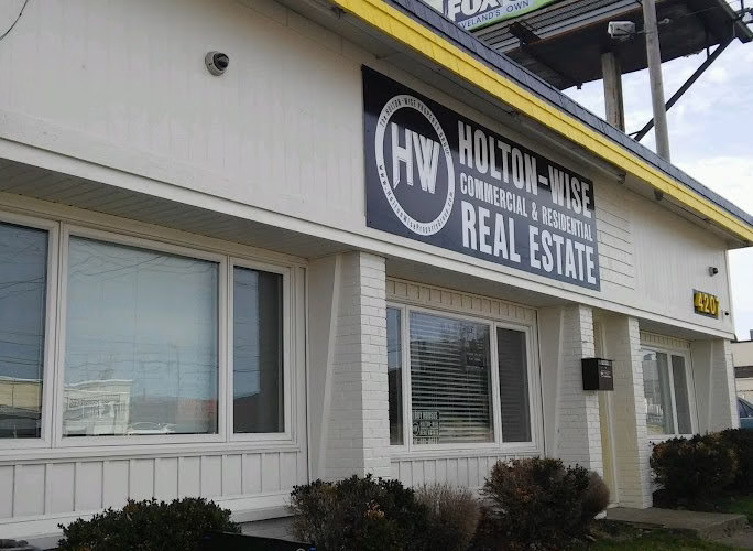 328533 the holton wise property group 1