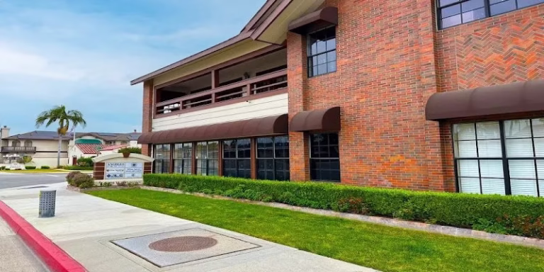 328690 jle property management inc 768x384