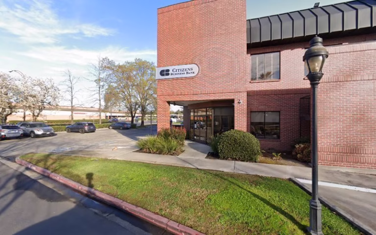 329153 global realty financial services 2 768x480