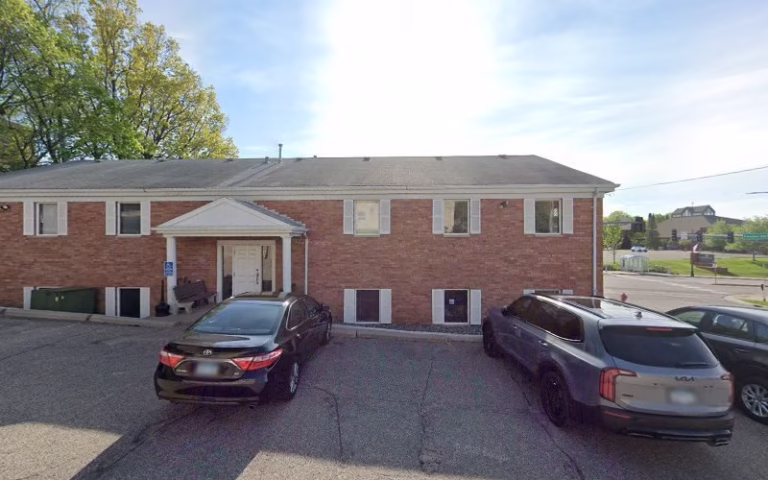 329269 deuth property management 2 768x480