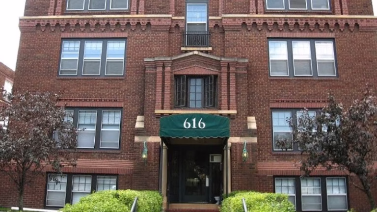 329283 at home apartments 768x432