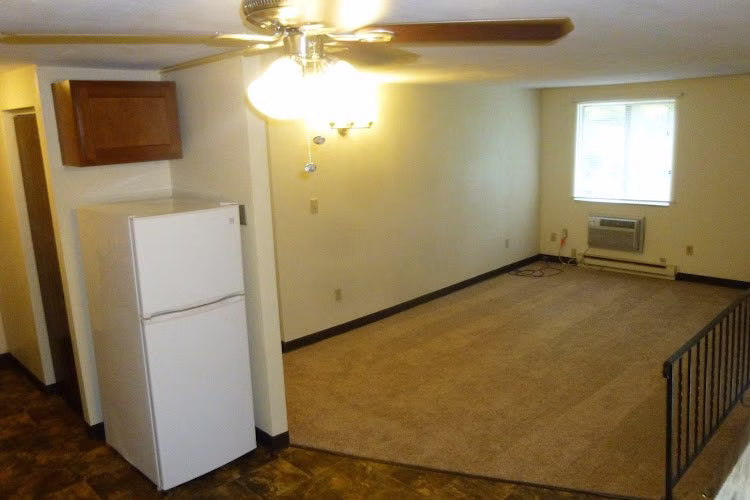 330639 oak manor 8211 lobos management