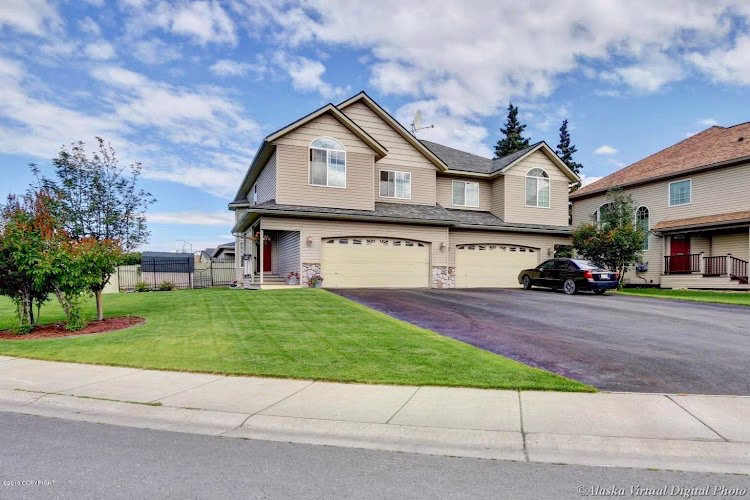 330752 rowena associates llc