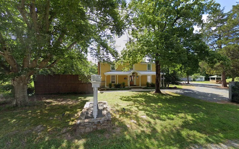 331357 yellow house management 1