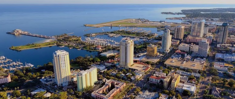 331633 vector commercial real estate services 768x326