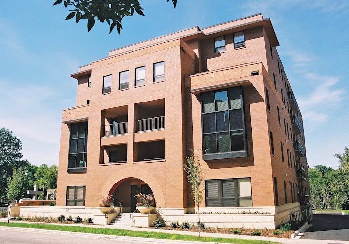 331704 cmi management inc