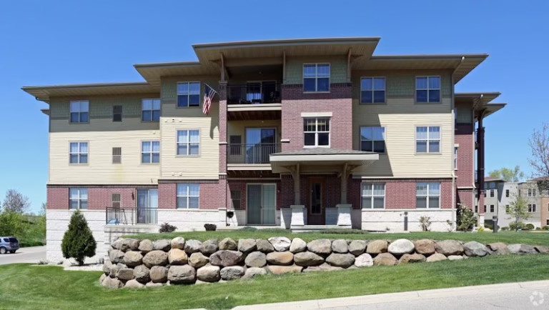 331726 orosz properties 768x434