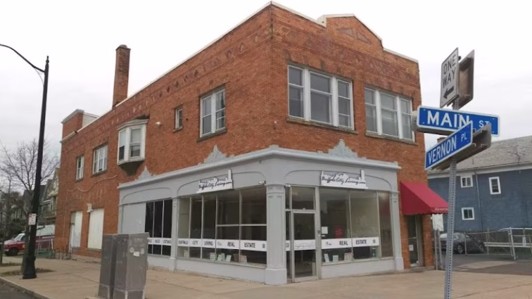 331918 angela mekker realtor and property manager 768x432