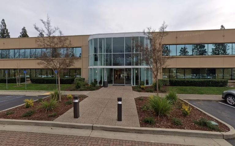 334964 harris sloan 768x480