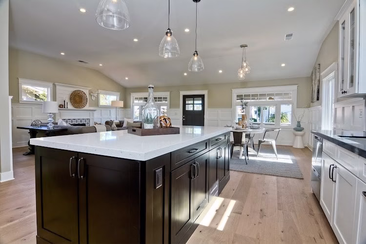 344127 city cabinet center