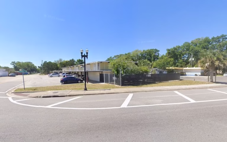 344327 floridian design custom cabinetry inc 1 768x480