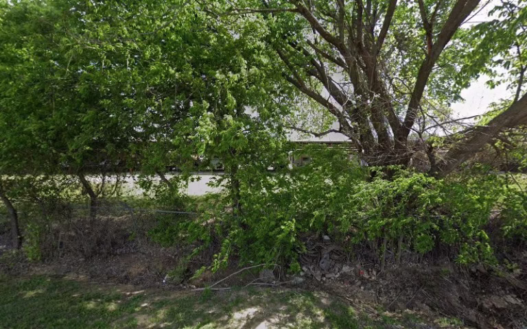 344400 a c cabinet shop 768x480