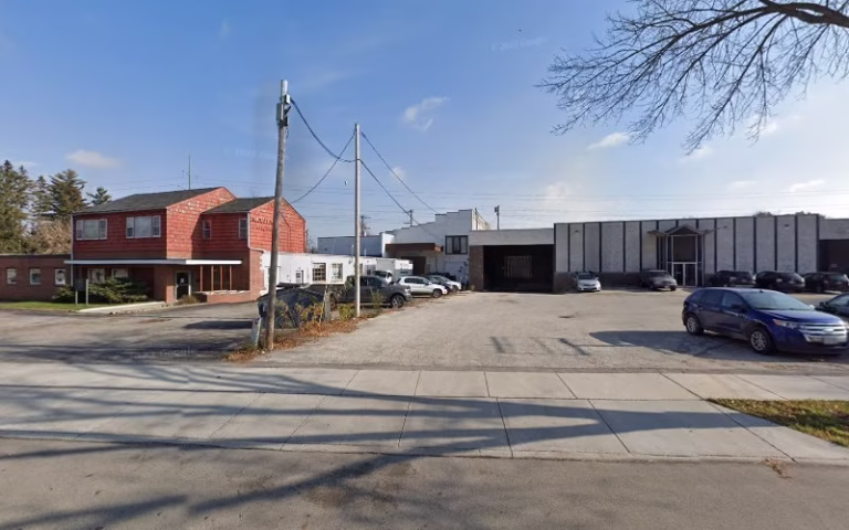 345218 first quality woodwork 768x480