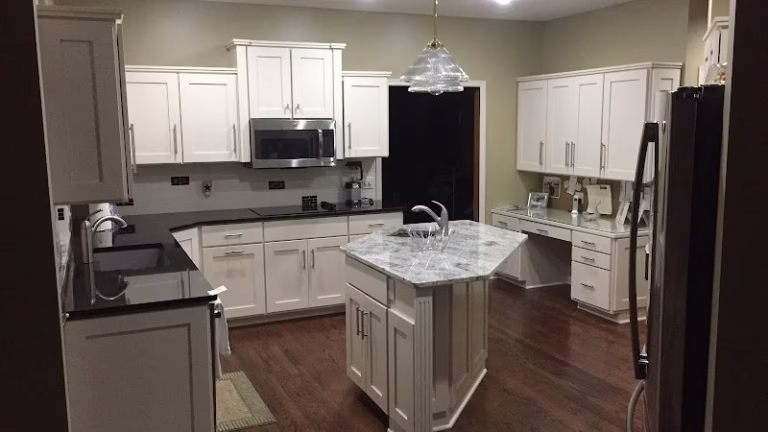 345705 carlberg cabinet refacing 768x432