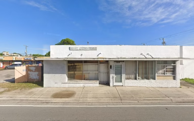 345738 robert kitchen cabinets 768x480