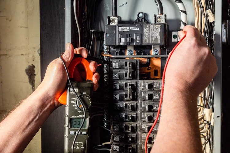 347022 hometown electrical doctor