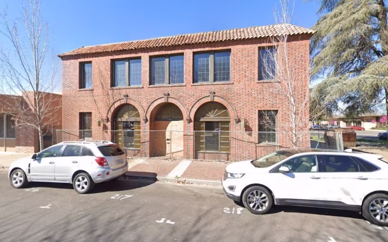 347315 safeway electric 768x480