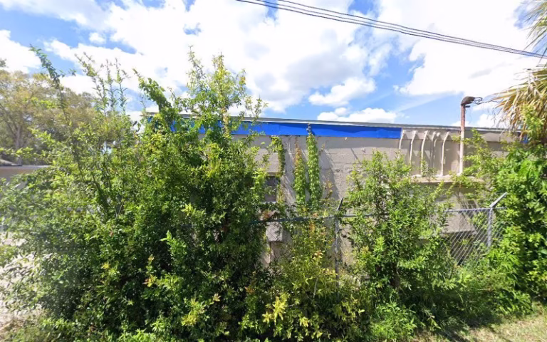 347944 duncan door electrical service 768x480