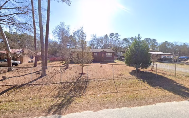 348805 buck thomas electrical services 768x480