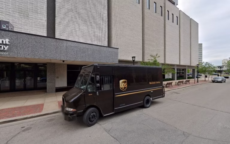 348853 edison electricians of cedar rapids 768x480