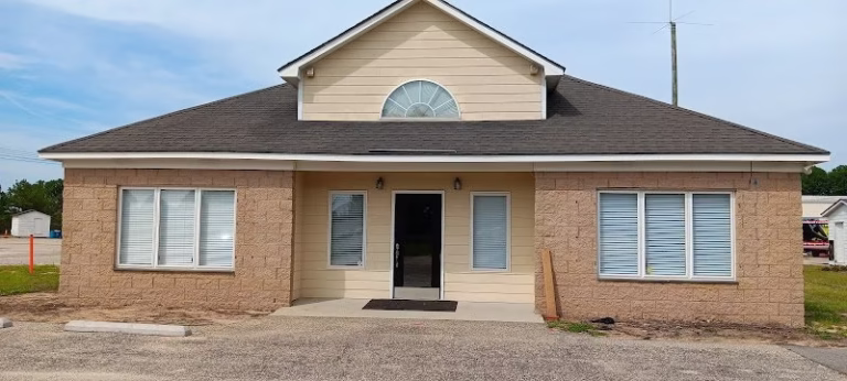 351932 cardinal landscaping 768x346