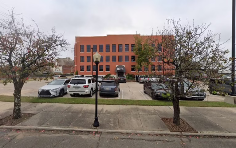 352357 architecture plus 1 768x480